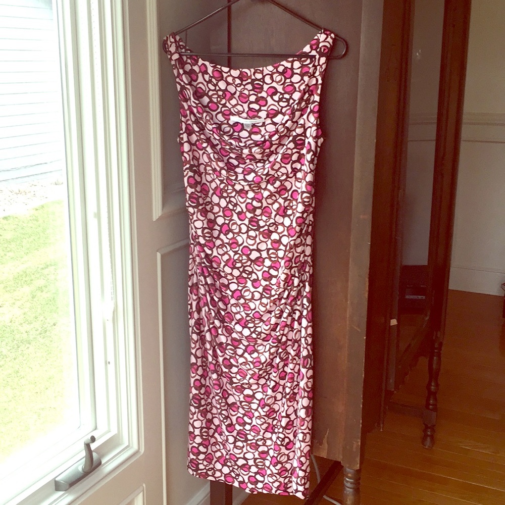 Gorgeous Diane von Furstenberg maternity dress